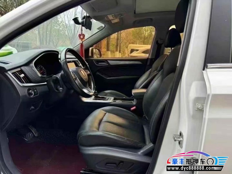 17年荣威RX5轿车抵押车出售