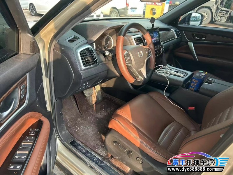 19年本田UR-V轿车抵押车出售