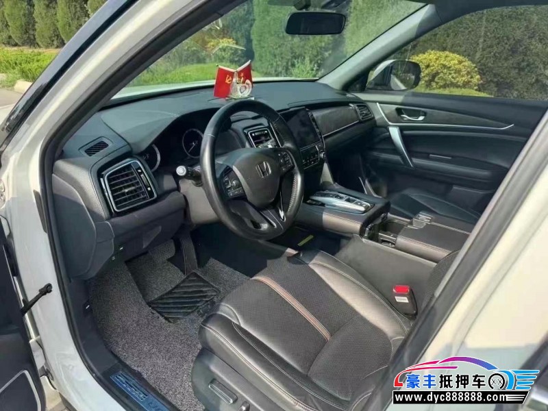 22年本田UR-V轿车抵押车出售