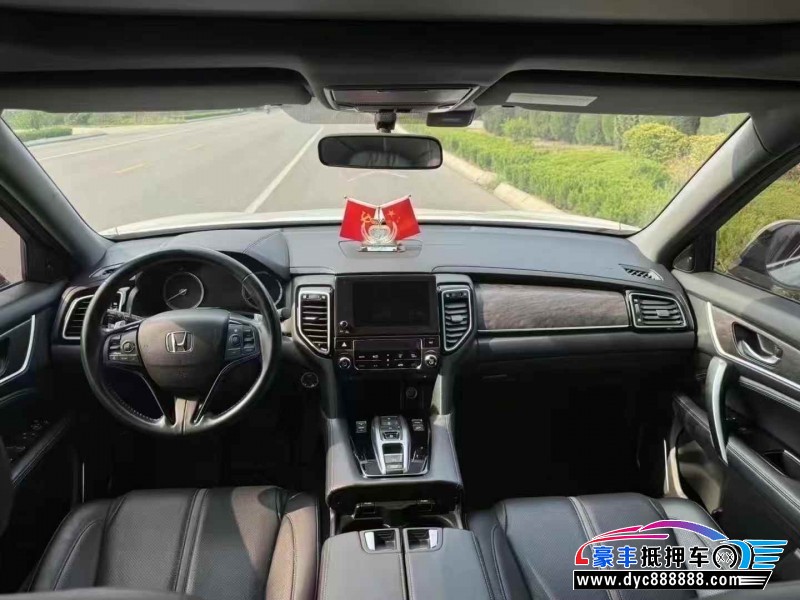 22年本田UR-V轿车抵押车出售