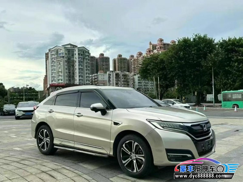 19年本田UR-V轿车抵押车出售