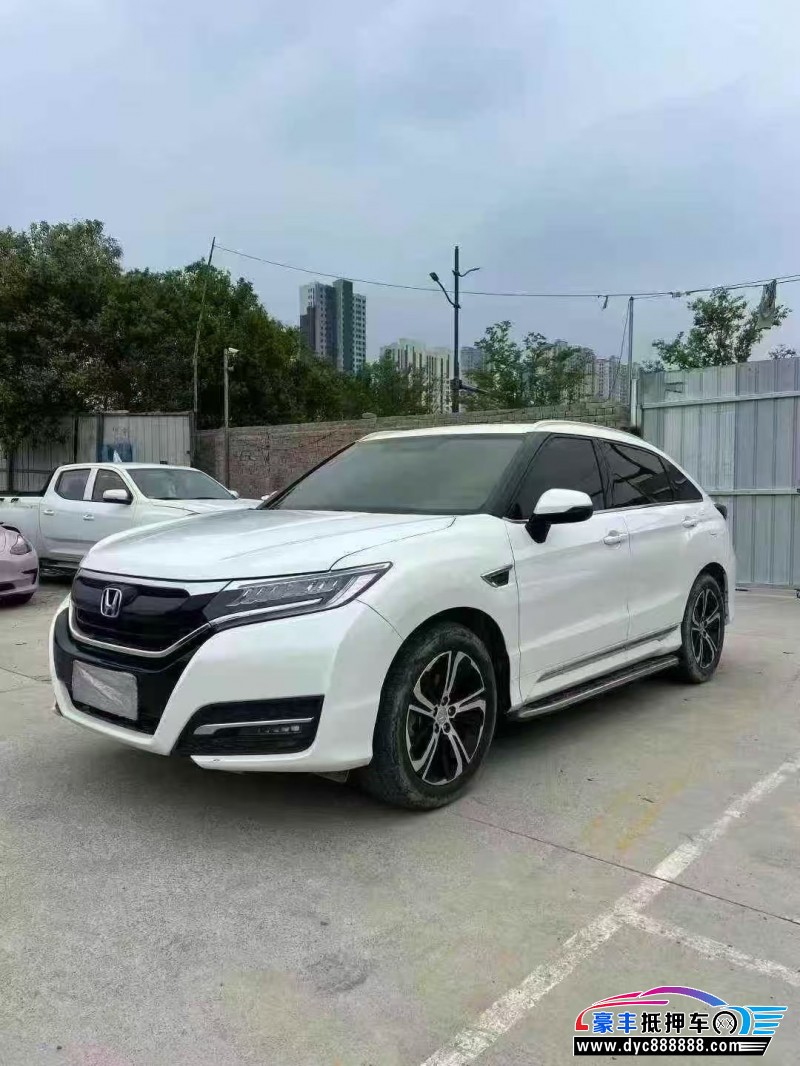 18年本田UR-V轿车抵押车出售