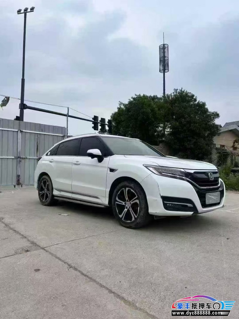 18年本田UR-V轿车抵押车出售