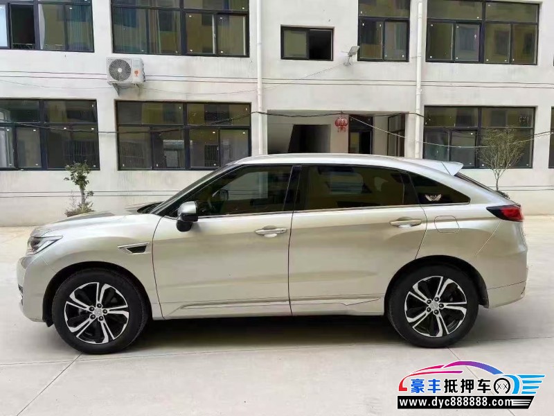 19年本田UR-V轿车抵押车出售