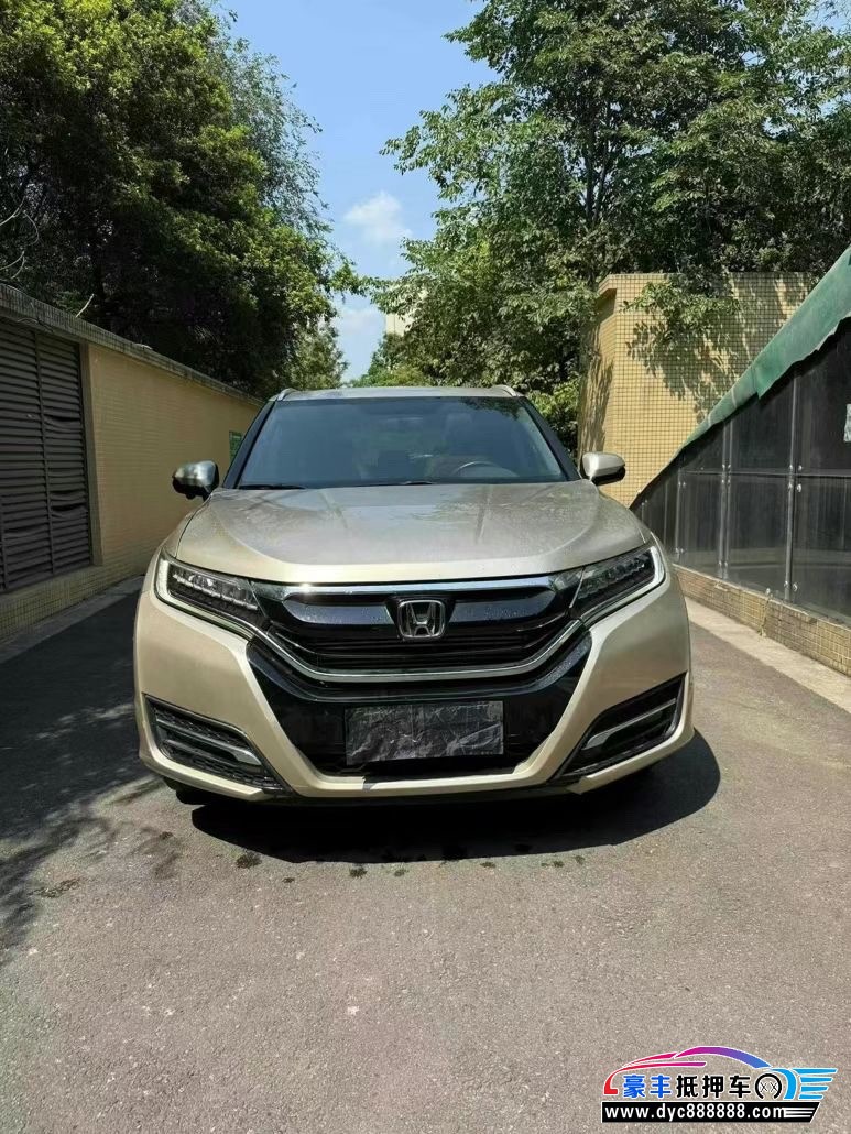 17年本田UR-V轿车抵押车出售