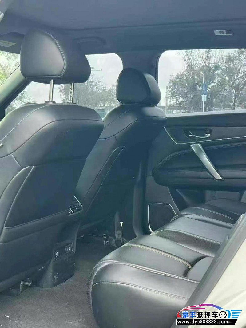 22年本田UR-V轿车抵押车出售