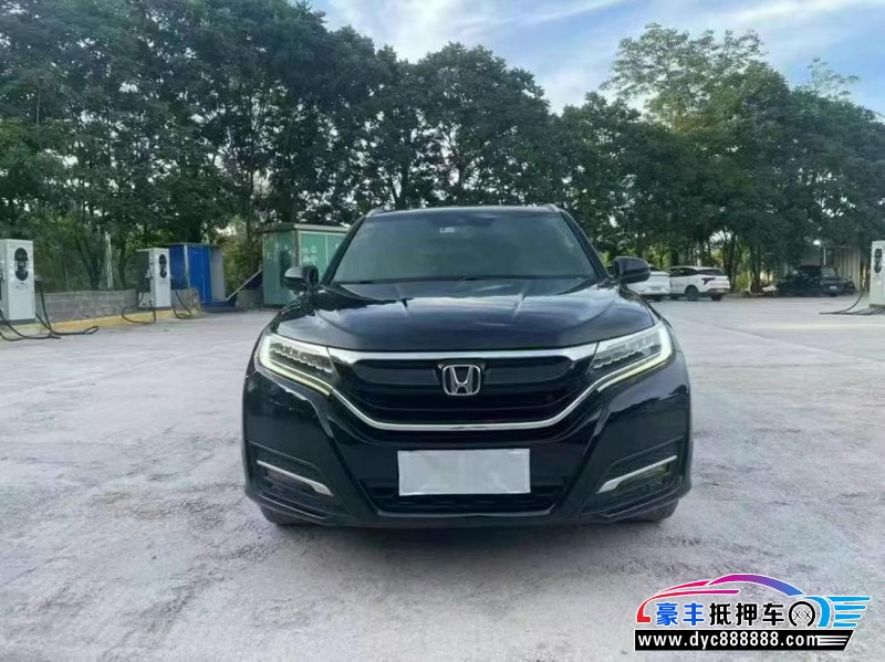 18年本田UR-V轿车抵押车出售