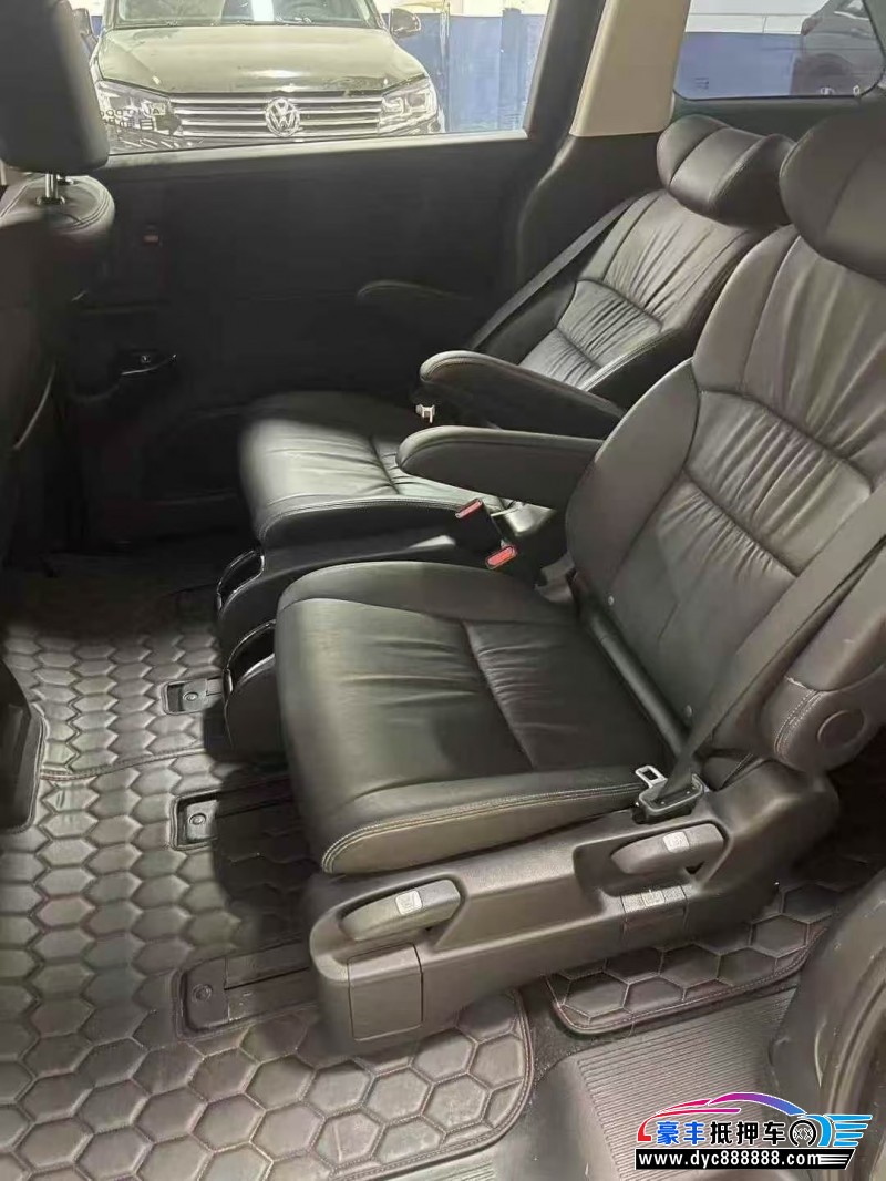 23年本田奥德赛轿车抵押车出售