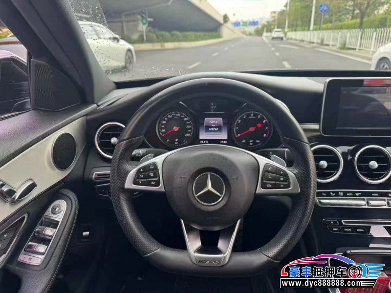17年奔驰C轿车抵押车出售