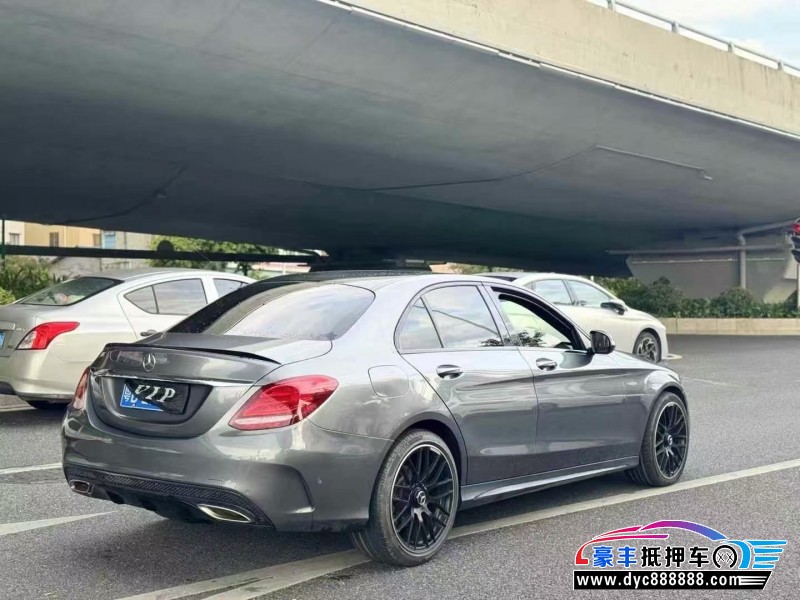 17年奔驰C轿车抵押车出售