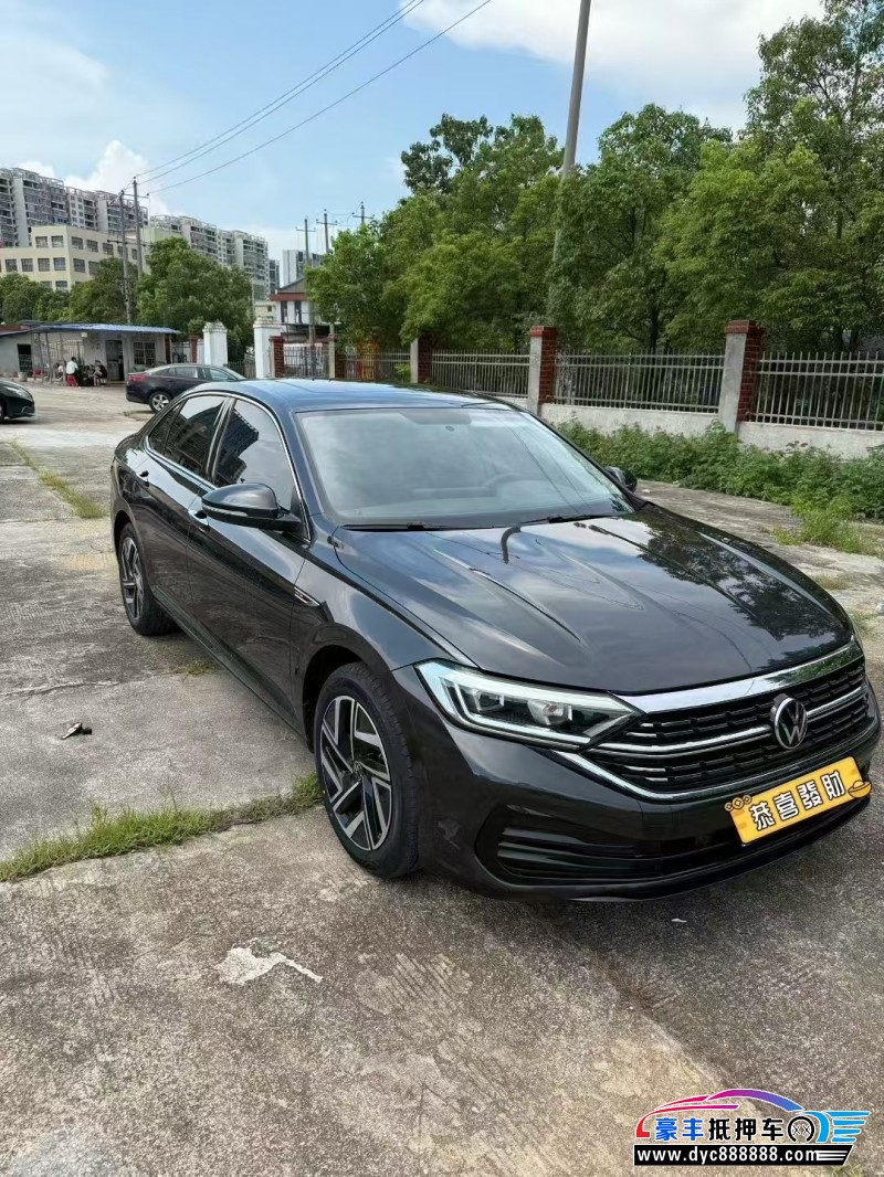 23年大众速腾轿车抵押车出售