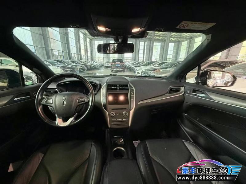 17年林肯MKC轿车抵押车出售