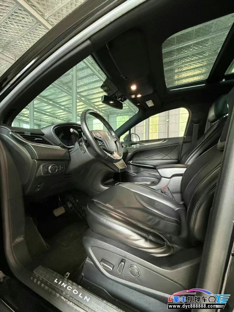 17年林肯MKC轿车抵押车出售