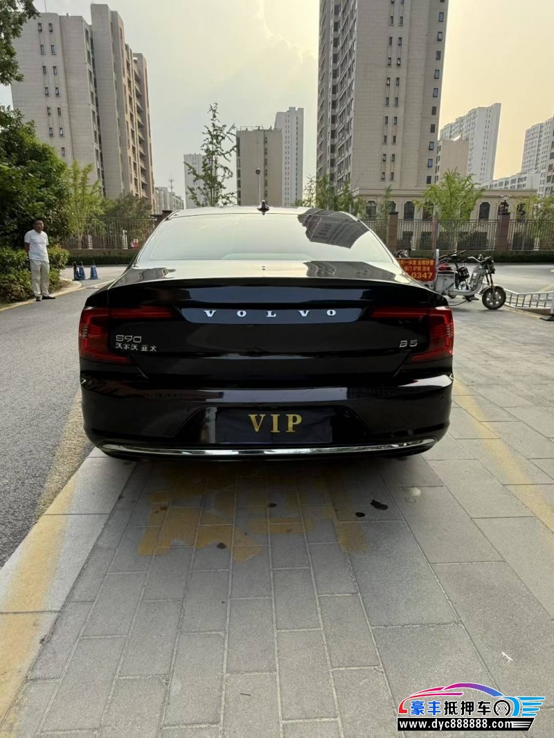 20年沃尔沃S90轿车抵押车出售