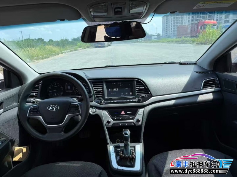 18年现代领动轿车抵押车出售