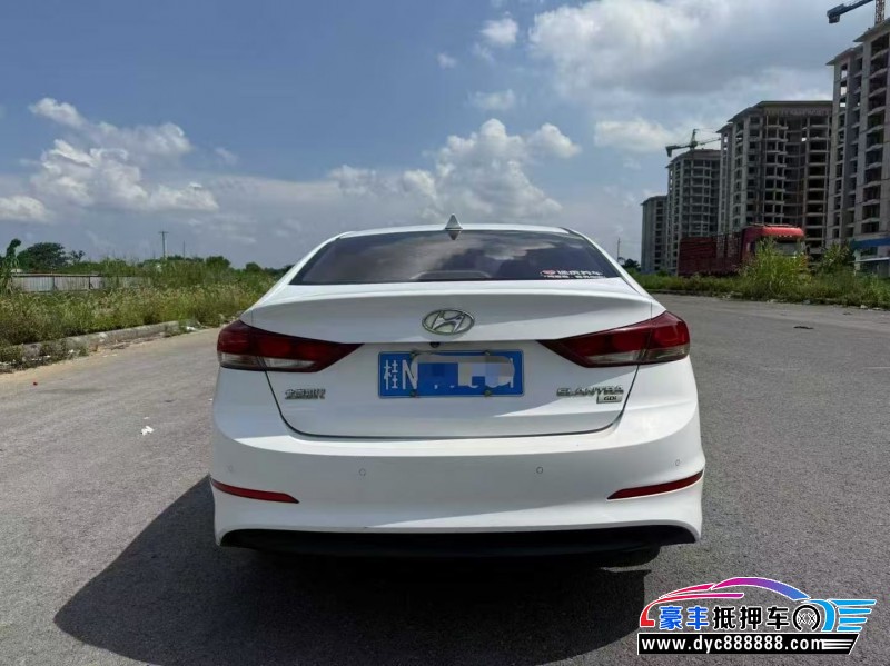 18年现代领动轿车抵押车出售