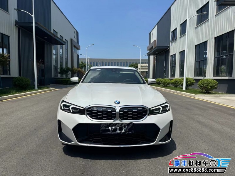24年宝马3系轿车抵押车出售