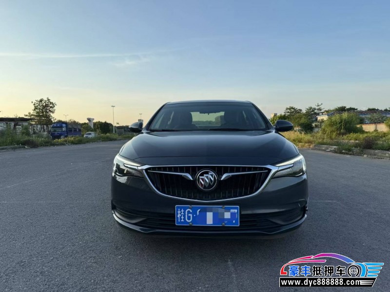 20年别克英朗轿车抵押车出售