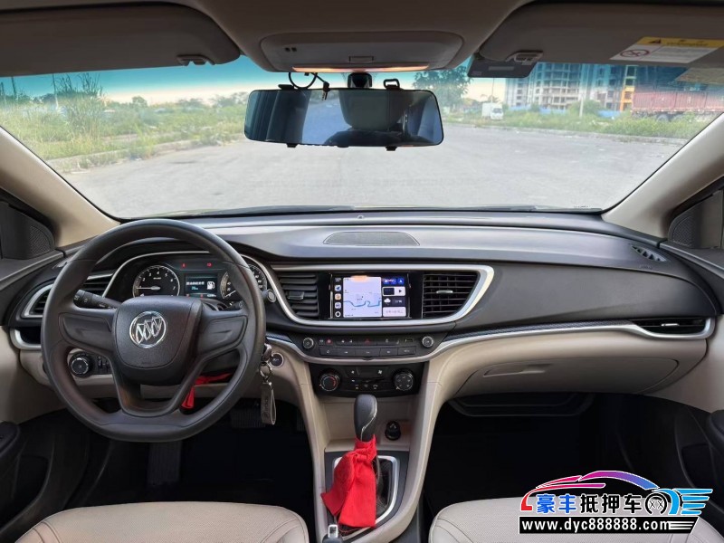 20年别克英朗轿车抵押车出售