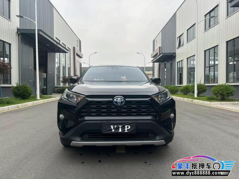 22年丰田RAV4轿车抵押车出售