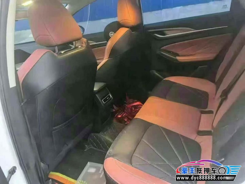 23年长安逸动轿车抵押车出售