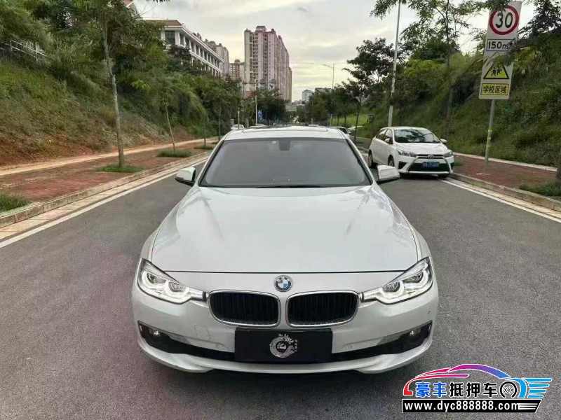 17年宝马3系轿车抵押车出售