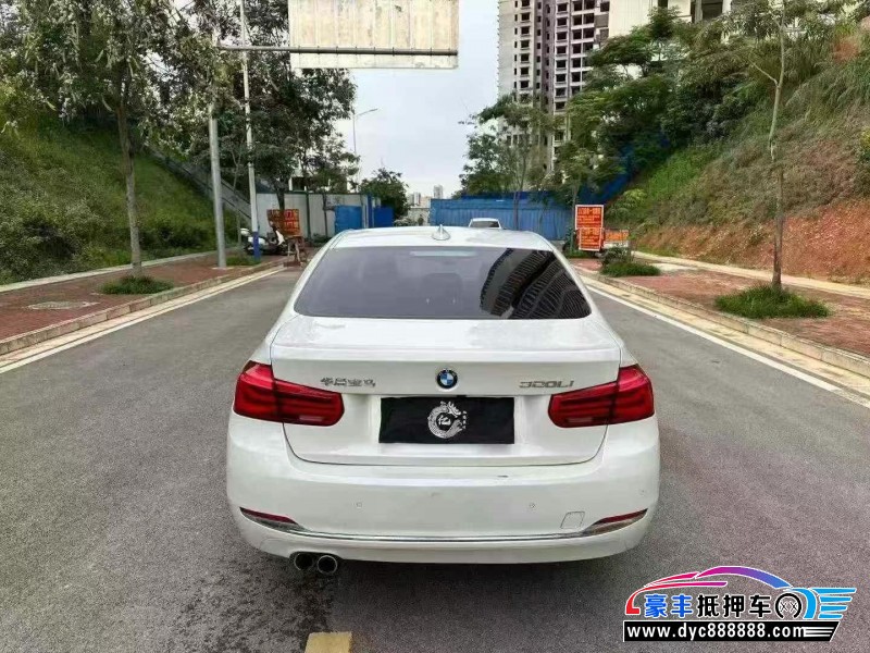 17年宝马3系轿车抵押车出售