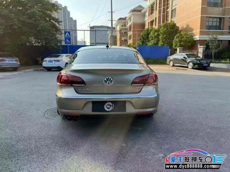 15年大众CC轿车抵押车出售