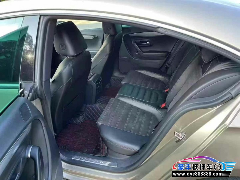 15年大众CC轿车抵押车出售