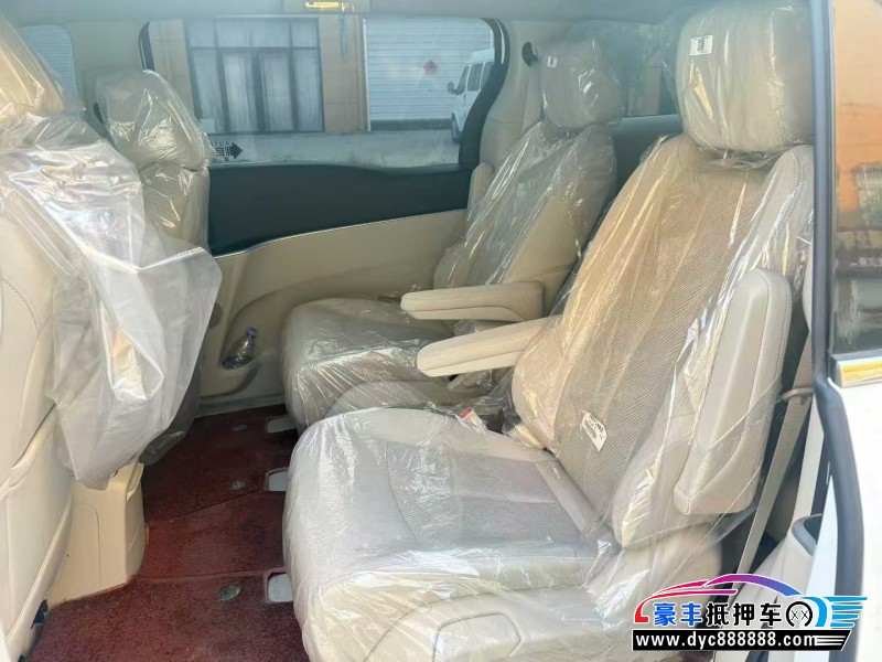 24年别克GL8轿车抵押车出售