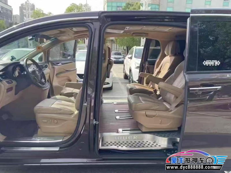 19年别克GL8轿车抵押车出售