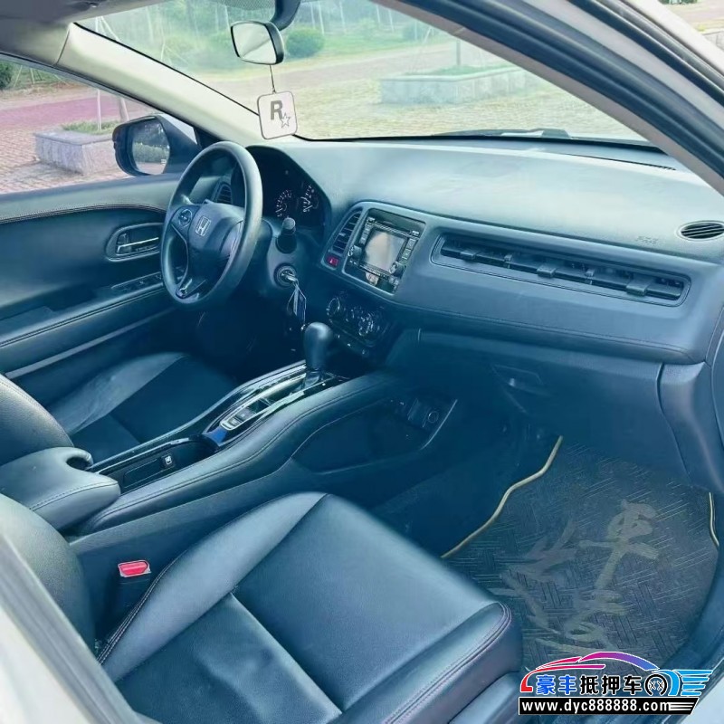 16年本田缤智轿车抵押车出售