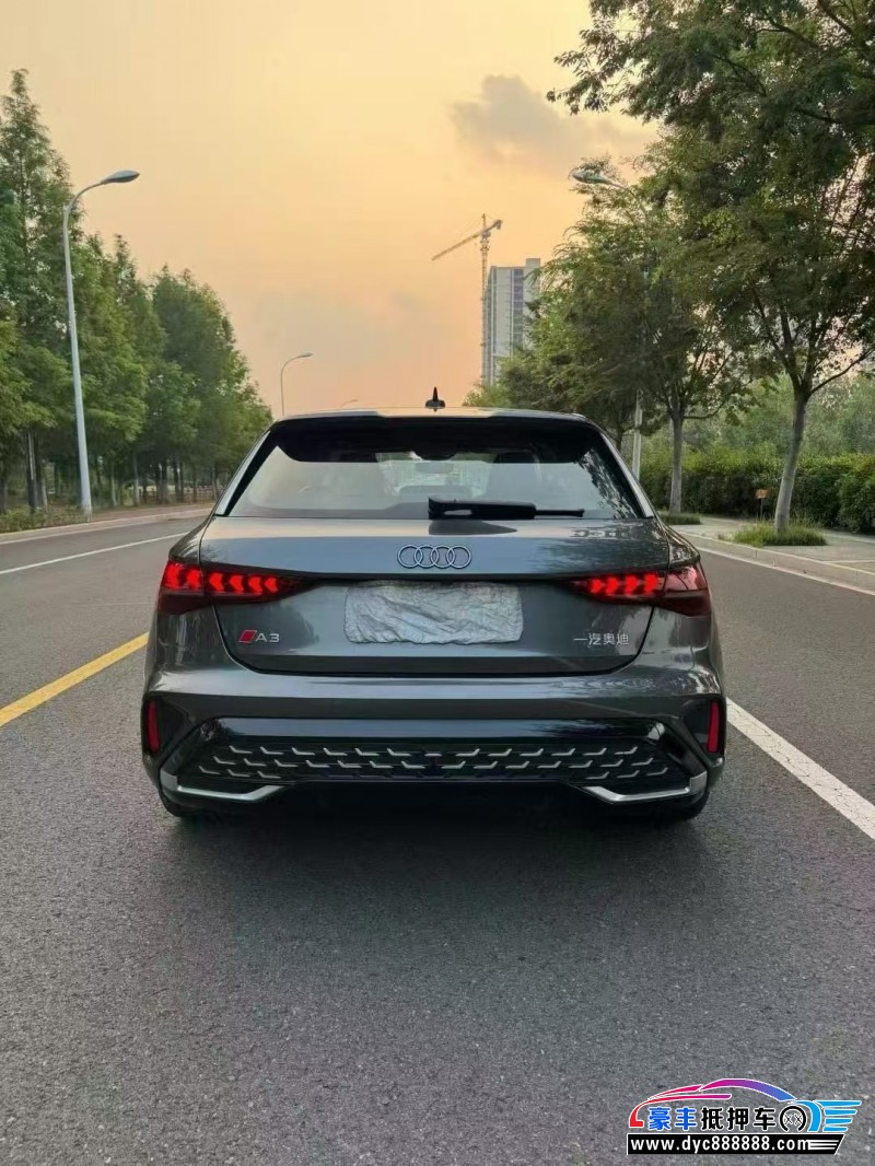 25年奥迪A3轿车抵押车出售