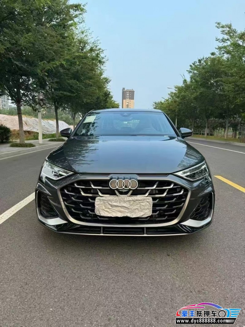 25年奥迪A3轿车抵押车出售