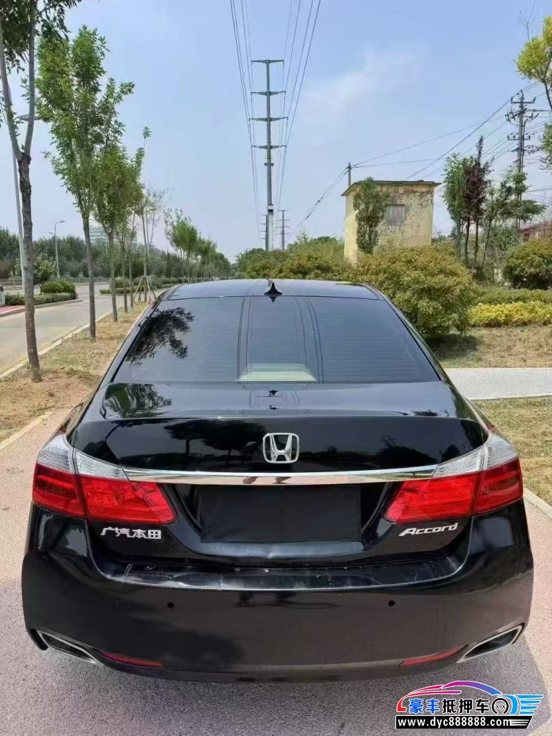 15年本田雅阁轿车抵押车出售