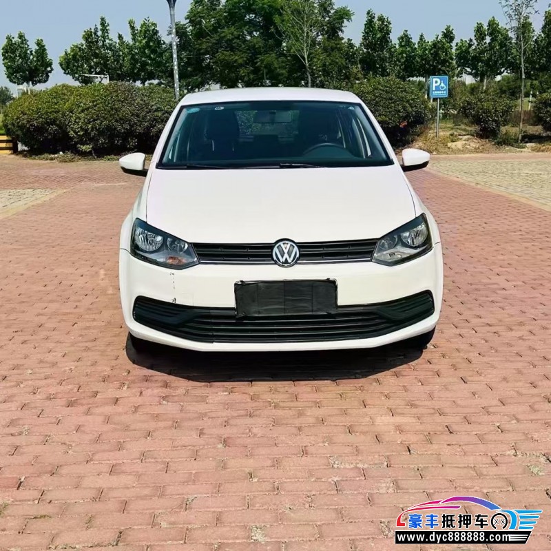 15年大众polo轿车抵押车出售