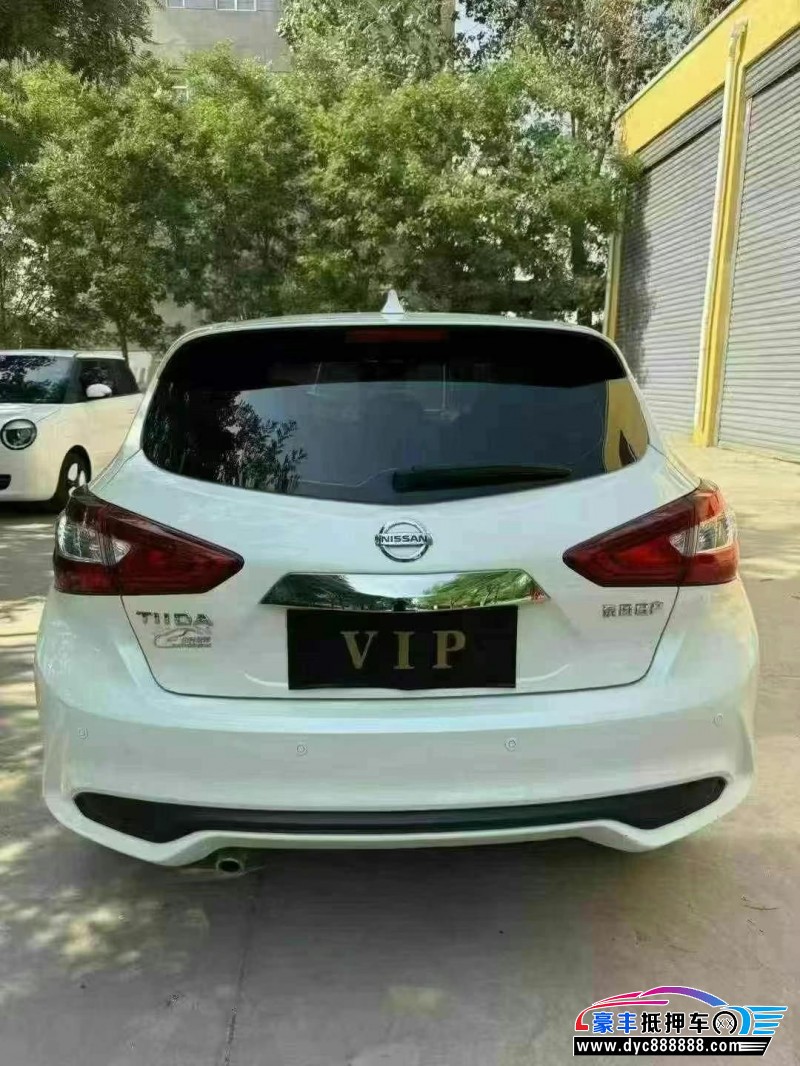 22年日产骐达轿车抵押车出售