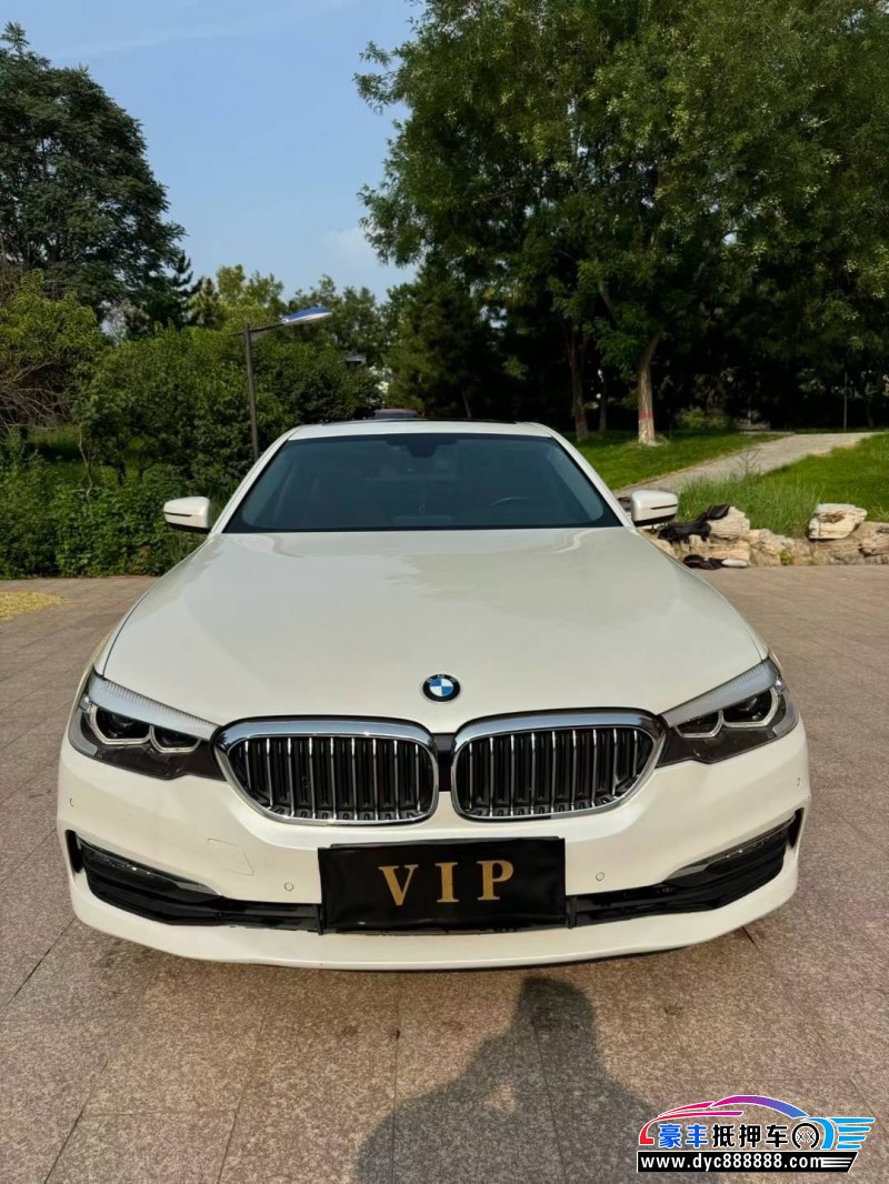 17年宝马5系轿车抵押车出售