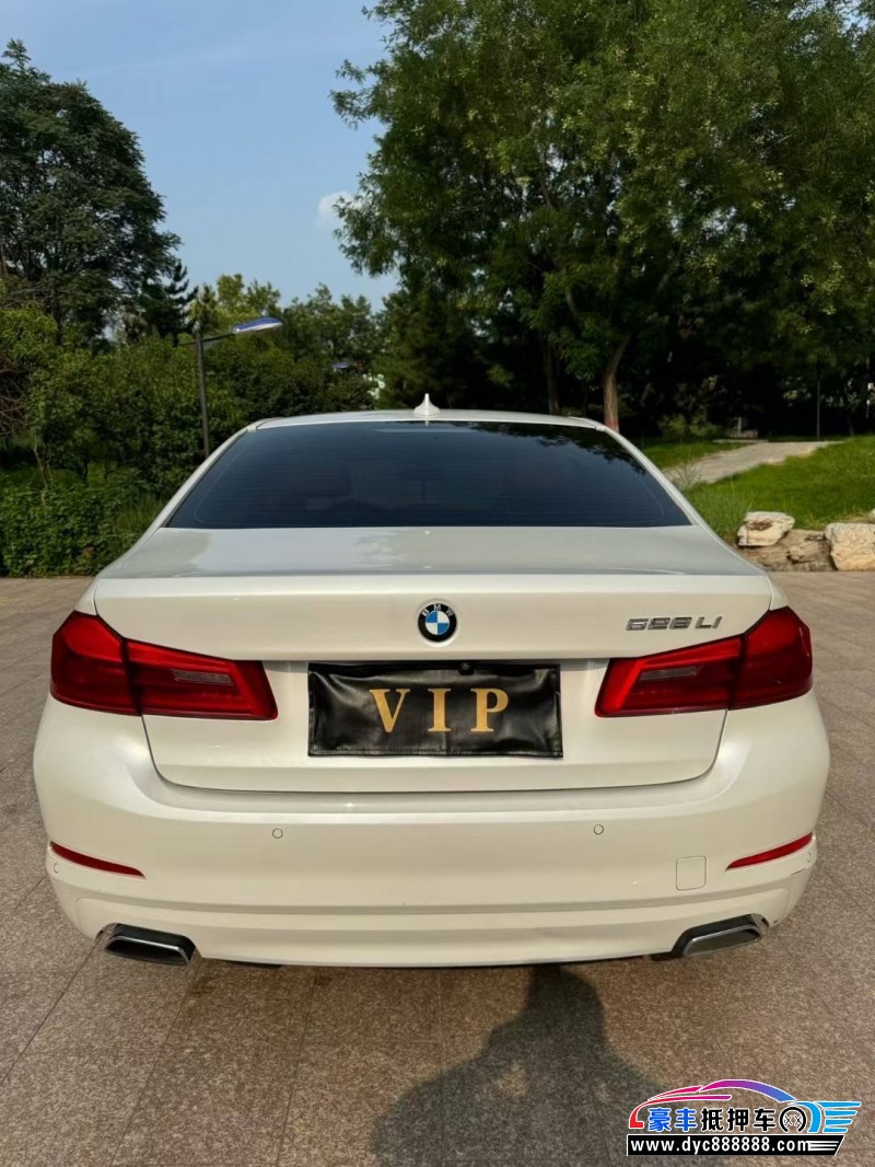 17年宝马5系轿车抵押车出售