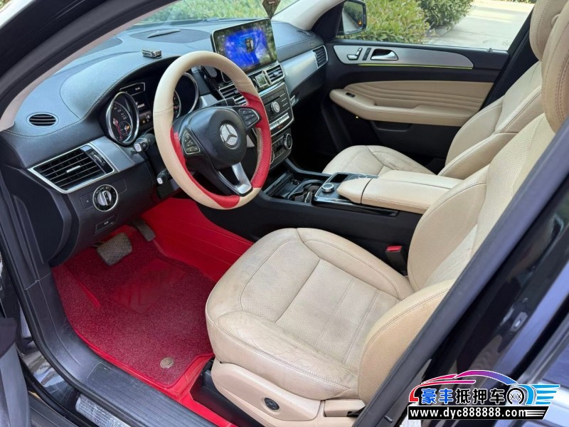 17年奔驰GLE轿车抵押车出售