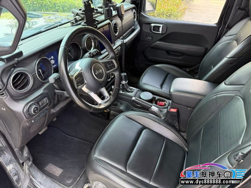 21年Jeep牧马人轿车抵押车出售