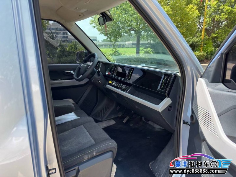 24年福田祥菱轿车抵押车出售