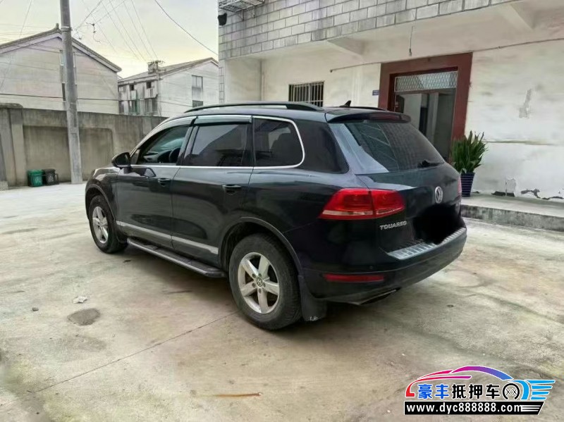 15年大众途锐轿车抵押车出售