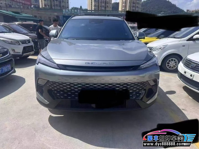 22年北汽制造魔方轿车抵押车出售