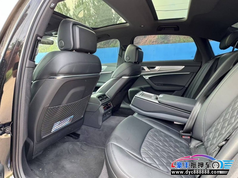 25年奥迪A6L轿车抵押车出售