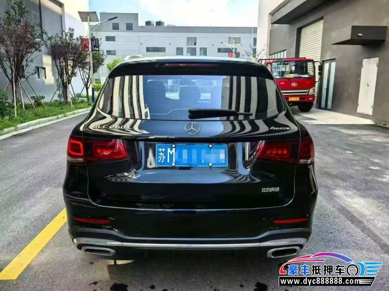 20年奔驰GLC轿车抵押车出售