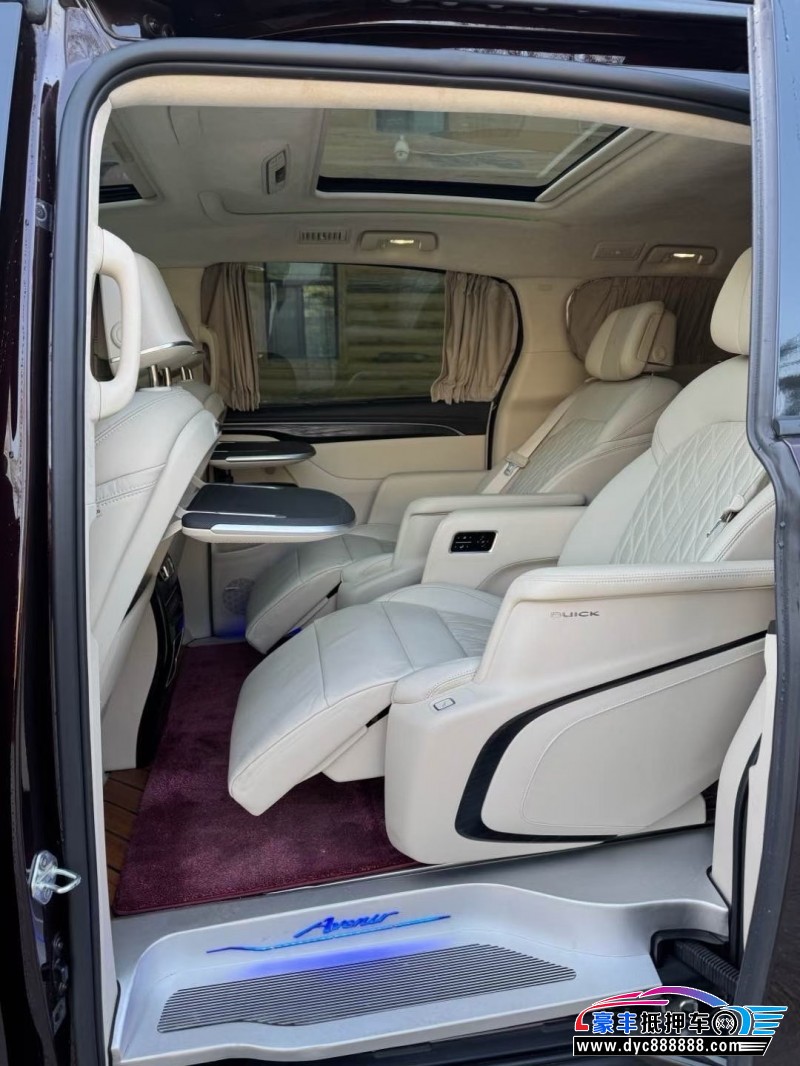 22年别克GL8轿车抵押车出售