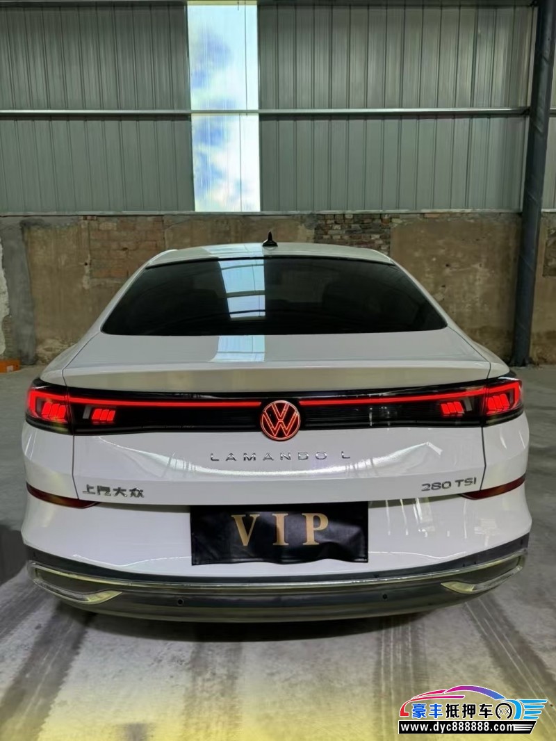 22年大众凌渡轿车抵押车出售