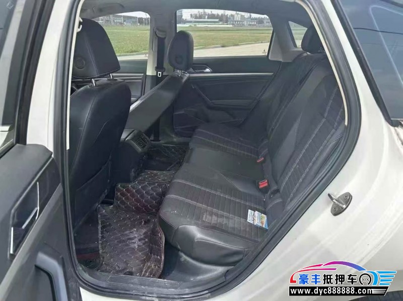 21年大众朗逸轿车抵押车出售