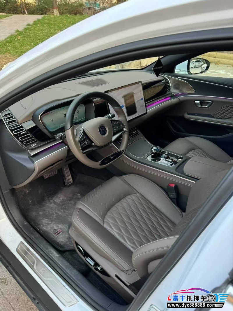 24年比亚迪汉轿车抵押车出售